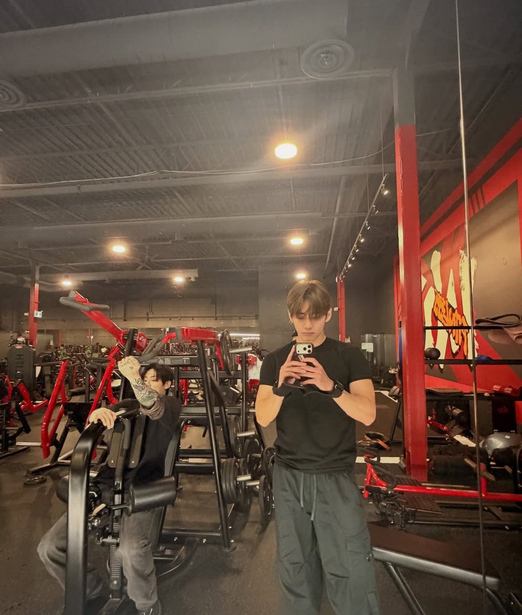 kvpoonp's tweet photo. 🥝แจกชาวกีวี่ 97 บาท 1 คน รีอย่างเดียวเลยคั้บเดี๋ยวมาสุ่ม 🎀✨ https://t.co/bgcunfPB92