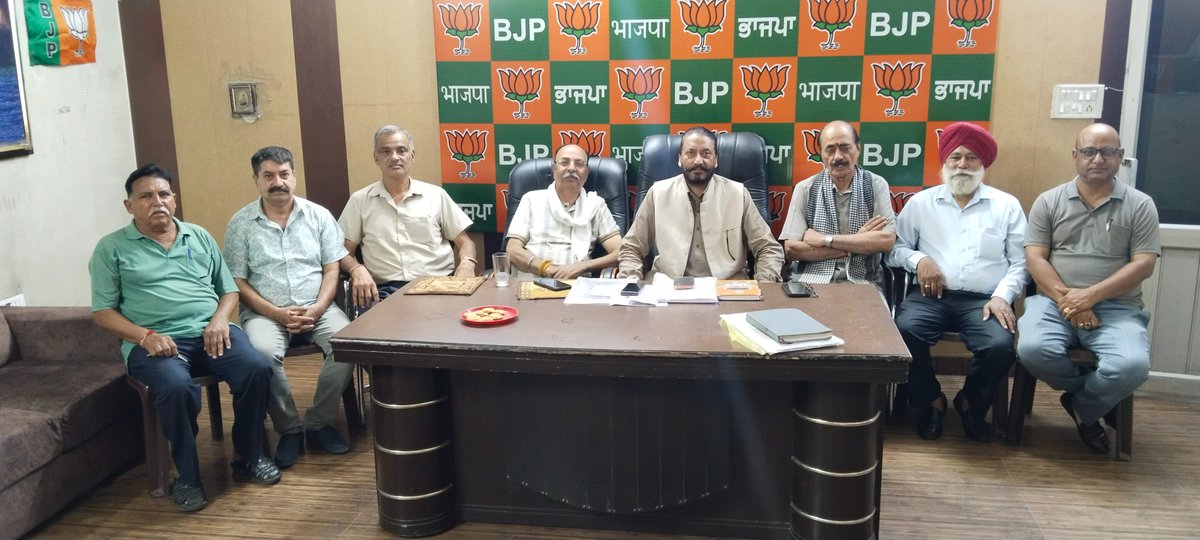WaliaHeera's tweet photo. #BJP #SewaSankalp #SevaSankalp #BJPBatala #HarSimranSinghWalia #BJPPunjab #TeamBJP #Batala https://t.co/xcNiGml76i
