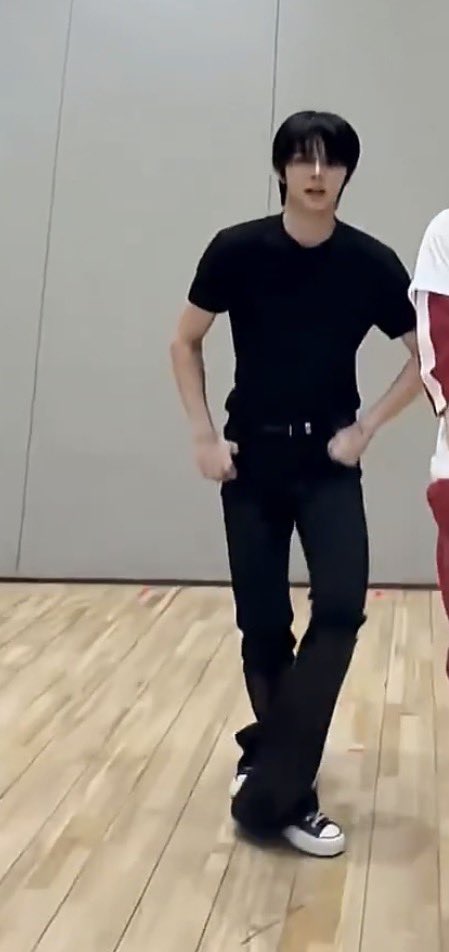 meoneun_'s tweet photo. ��이ㅋㅋㅋㅋㅋㅋㅋㅋㅋ 에헤잌ㅋㅋㅋㅋ 아무리 ㅌㅅㄴ가 팔색조 같다지만 이게 다 같은 날? 
푸하하하………………………..🧎‍♂️🧎‍♂️ 저 ㅇㄸ해요… https://t.co/72RkYPFSO3