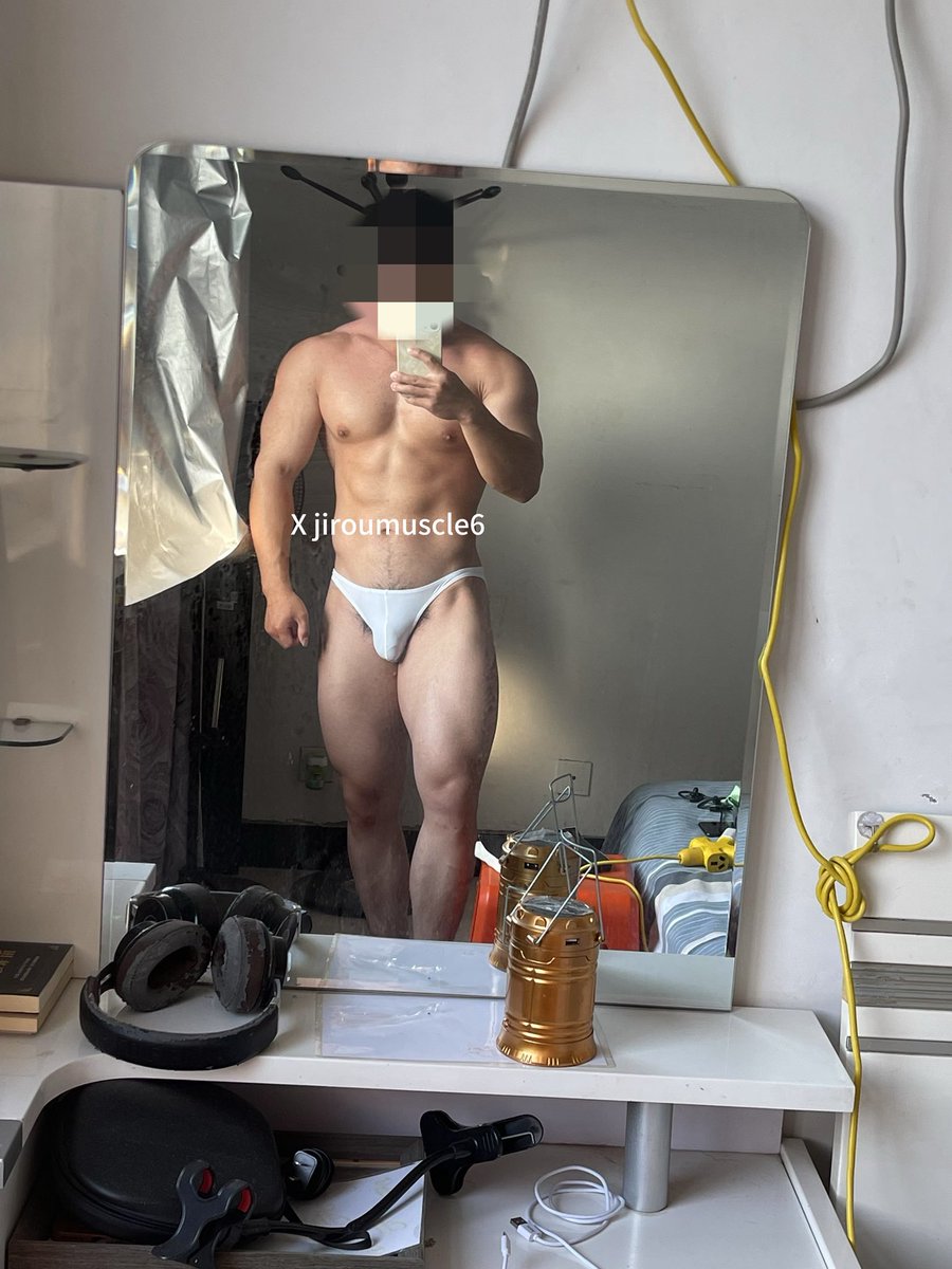 jiroumuscle6's tweet photo. hi～初来乍到
这个平台要怎么玩才会有流量呢🤔这样可以吗 https://t.co/nCSDyyu1qB