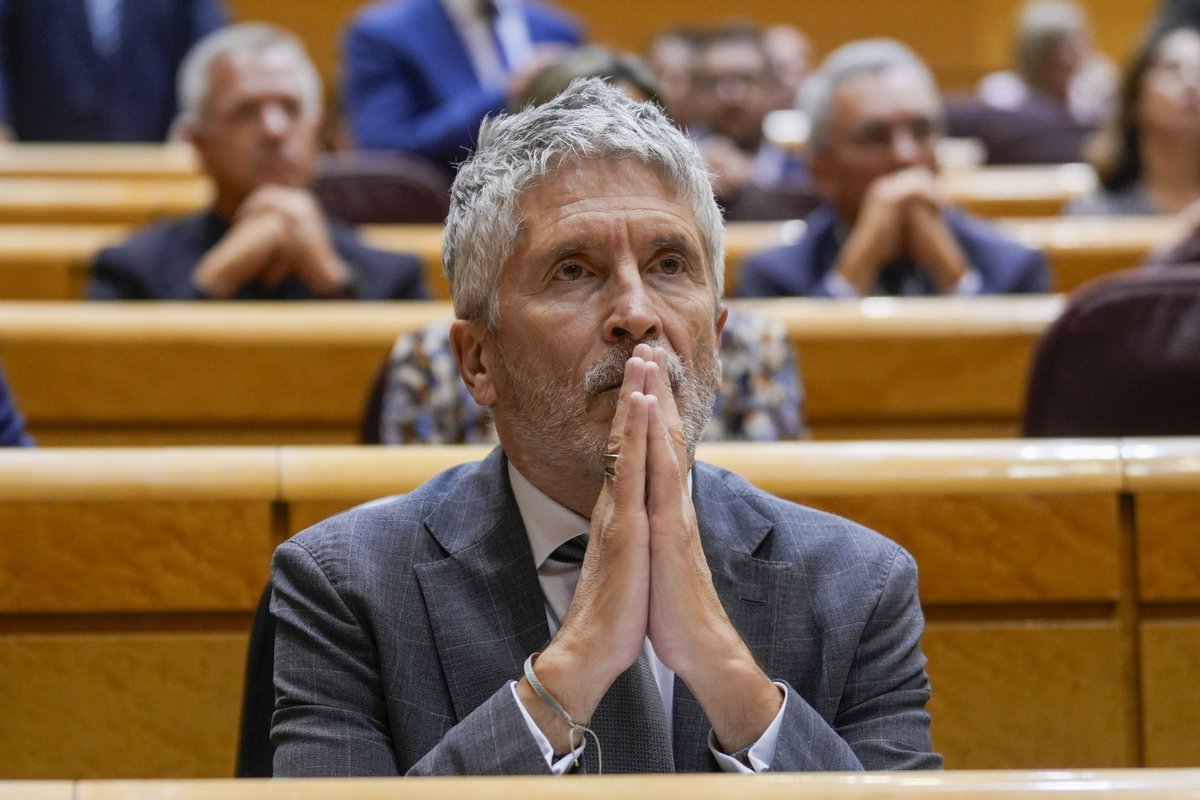 AntnMartnLpez1's tweet photo. La jueza de la AUDIENCIA NACIONAL ordenó a la POLICÍA no compartir el informe que responsabiliza a Marruecos de la entrada de inmigrantes en Ceuta?
Si esto es cierto estamos ante un GOLPE DE ESTADO https://t.co/SzVPWwg4vk