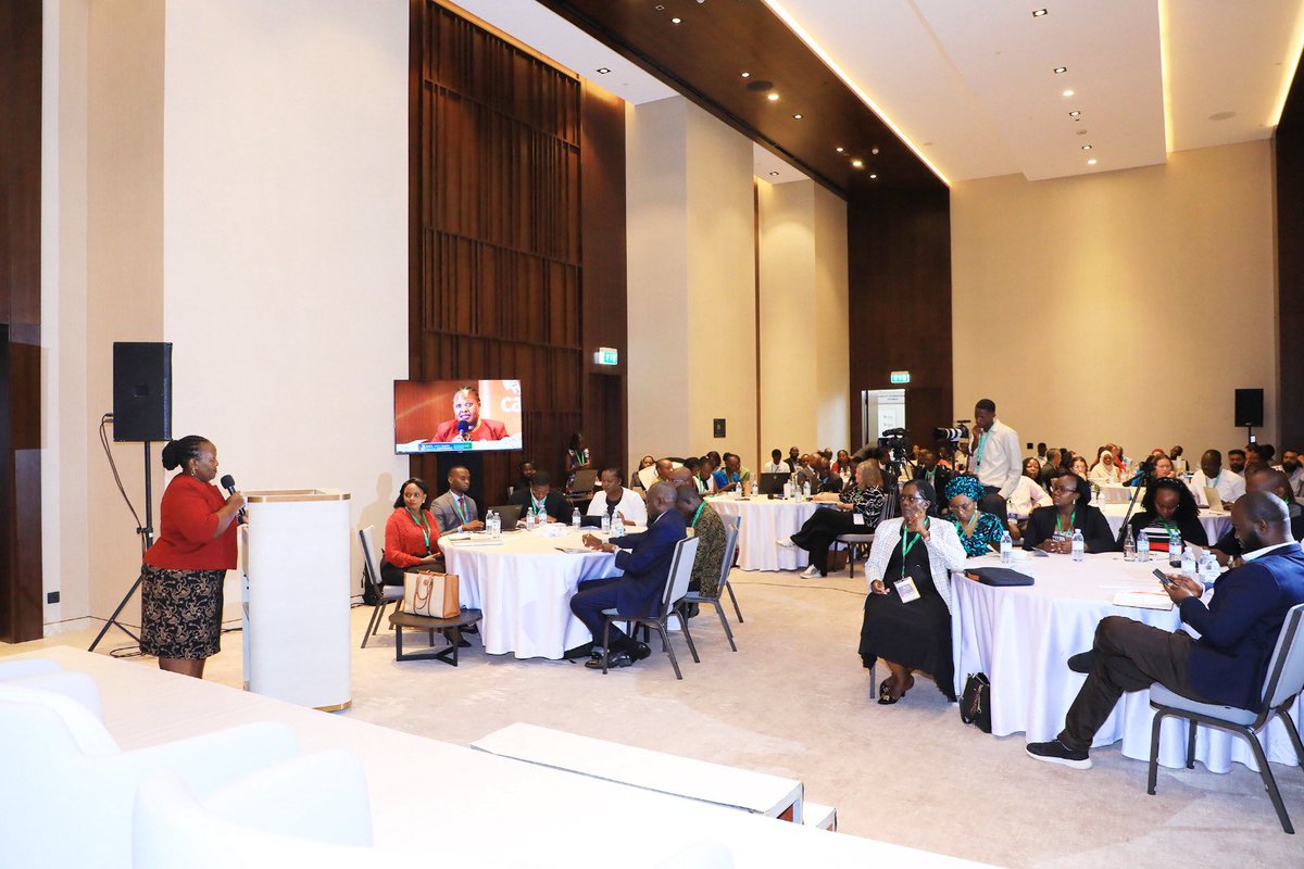 Nabimara_Paul's tweet photo. Pictorial highlights from the ongoing #3ACFC26 at the Kampala Marriott Hotel
#GreenFinance #ClimateFinance #3ACFC26
#ClimateFinance #3ACFC26 #GenderEquality
@aramadanda @gabazira @Tugye @CARE_Danmark @MakerereIGDS @norah_namono @UN_Women @UNFPAUganda @DKinUganda
@CAREUganda https://t.co/QmK4owWLaP
