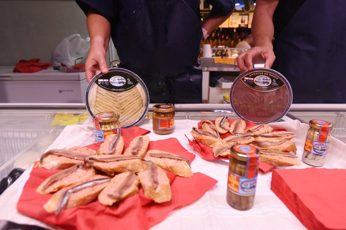VisitRoses's tweet photo. Una ruta per gaudir sense presses, amb tastets, productes locals i sabors autèntics que et faran descobrir la vila d’una manera diferent! 🤙

Inscripcions 👉 https://t.co/SnSbx0Iw5R https://t.co/LUC0mUneBZ