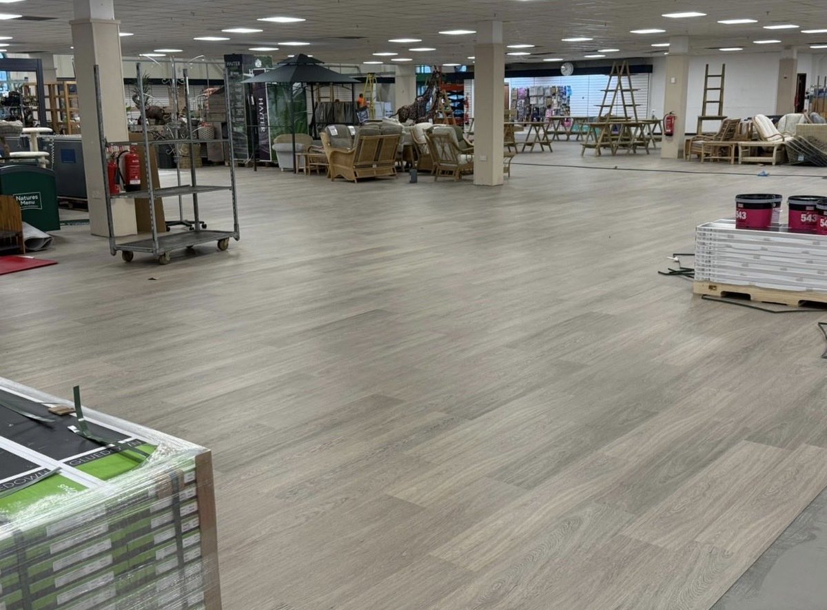 CFJMagazine's tweet photo. ✨Finalist Announcement✨

Another ‘Flooring in Retail’ Finalist has been announced, Well done Westcotes Flooring Company for their work on ‘Downton Garden Centre’ in Grantham

Congratulations Instarmac Group, Karndean, TradeChoice Carpet &amp; Flooring, Gerflor and Gradus! https://t.co/5f7m59ZPwS
