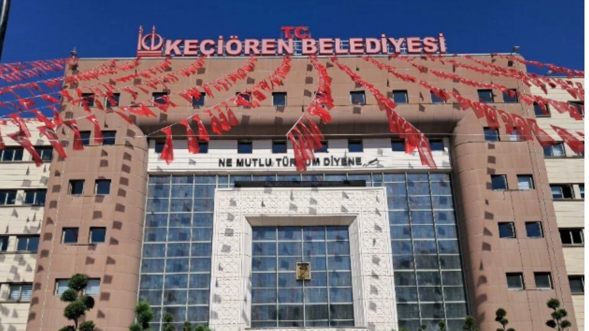 GazeteOksijen's tweet photo. Başsavcılık harekete geçti: 
Keçiören Belediyesi'nde çalışan 213 kişiden 171'inin uyuşturucu testi pozitif çıktı!
https://t.co/q9bQbMWF1G https://t.co/0Pti7ozxbi
