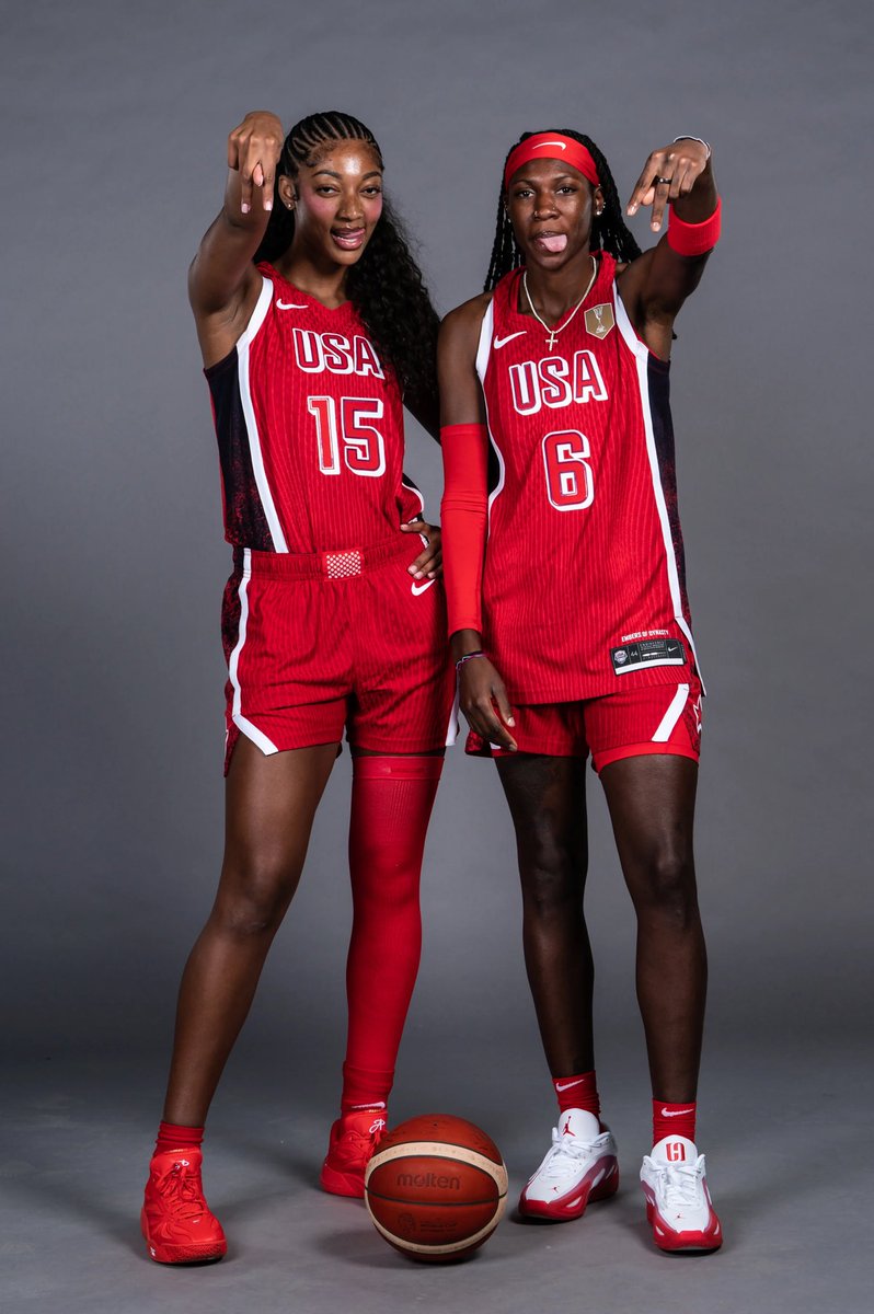 ar5source's tweet photo. 📸| Angel Reese with her Atlanta Dream teammate, Rhyne Howard, at Team USA media day. 

[via FIBA] https://t.co/h8BV0Js7n3