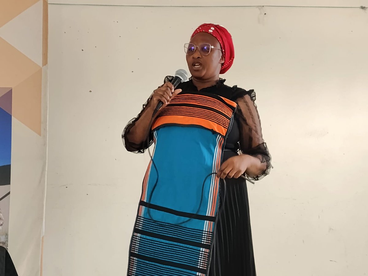 ElundiniLM's tweet photo. Tlokoeng recyclers celebrated their Spring Day in style when Eastern Cape Recyclers NPC, in collaboration with Elundini Local Municipality, handed over protective clothing to Ward 09 Recyclers in Tlokoeng on Tuesday, the 1st of September. Working hard safer, cleaner environment. https://t.co/2Cr9Y1WvAg