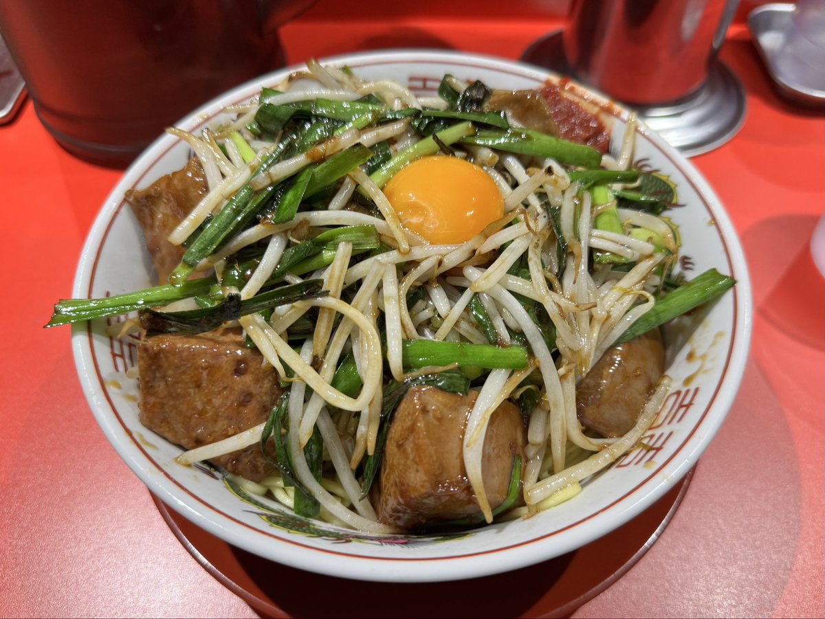 DAT_TUN's tweet photo. 冷やしスタミナレ���ニラ麺はじめました https://t.co/E9SJPzBaK7