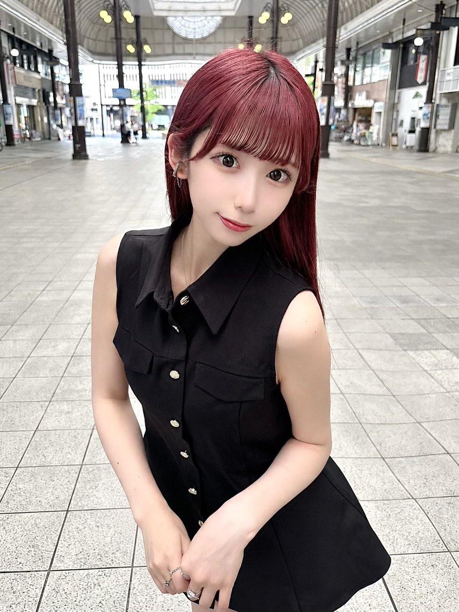_kuro1107_'s tweet photo. 【ご報告】
この度BLACK PRINCESSに新メンバーとして加入させて頂きます！
ライトブルー担当🩵 黒木りなです！

📍9/22(祝火) 恵比寿ガーデンルームさんのライブから加入させて頂きます！

BPは月に1~3回のライブ活動です❣️

また東京でアイドルが出来るのが幸せです！
まだまだ人生楽しむよ❤️‍🔥応援してね😖🩵

アイドルただいま🍓🖤