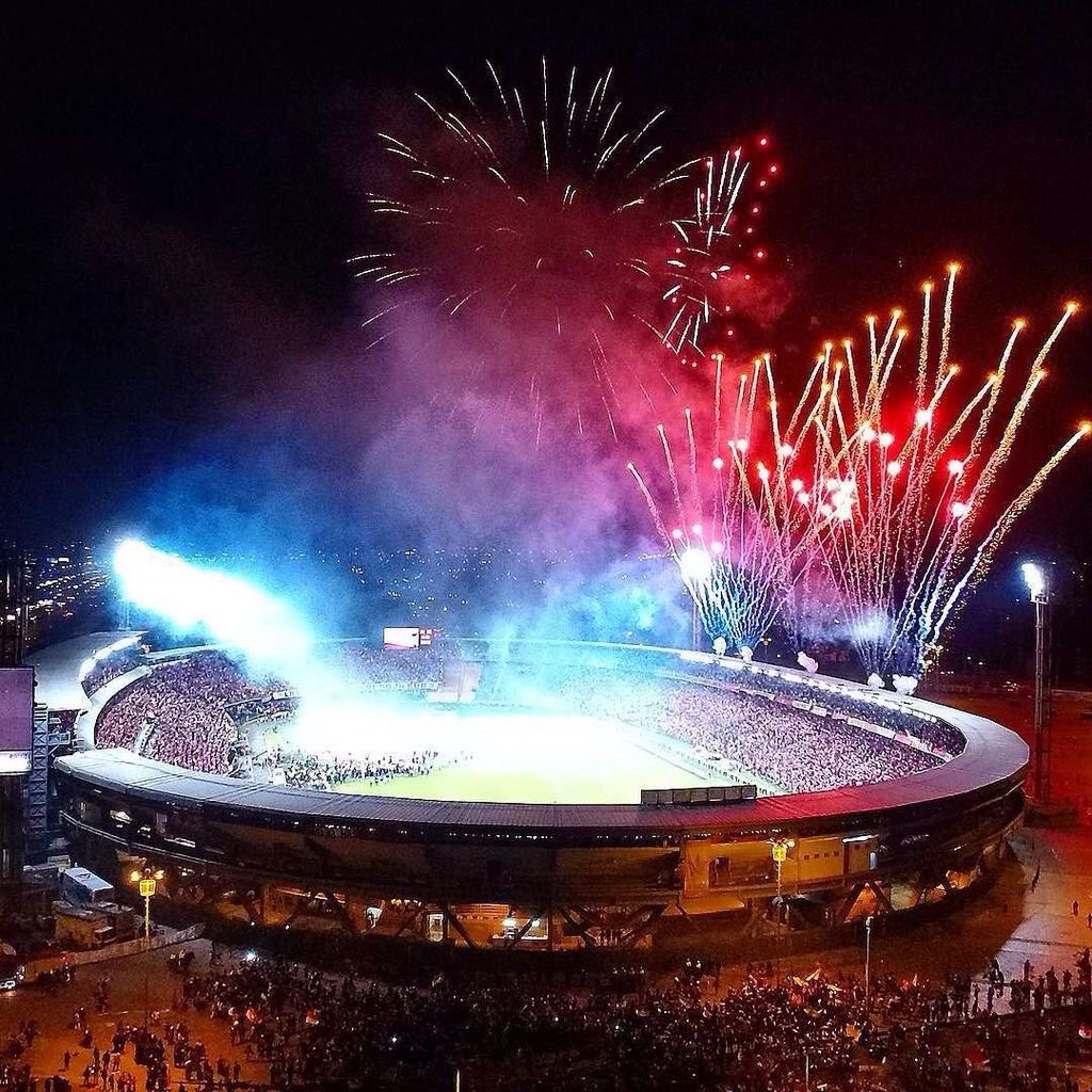 Chipaburro's tweet photo. 𝙴𝚕 𝚊𝚖𝚘𝚛 𝚖á𝚜 𝚋𝚘𝚐𝚘𝚝𝚊𝚗𝚘 𝚚𝚞𝚎 𝚎𝚡𝚒𝚜𝚝𝚎. ❤️🤍

Hoy juega Independiente Santa Fe 🇮🇩🦁 https://t.co/qDtatTMyTY