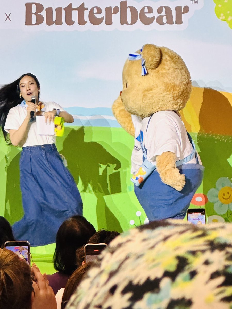 Nanarwanna's tweet photo. นี่น่ะเหรอ นานานภา 555555555

มุเนย และ นานานภา จากละคร เรื่อง…
“เงาเต่ง” ออนเมื่อไหรไม่รู้ 😆😆

#ด้อมน้องเนย #butterbear https://t.co/2Wv8nyHaGR