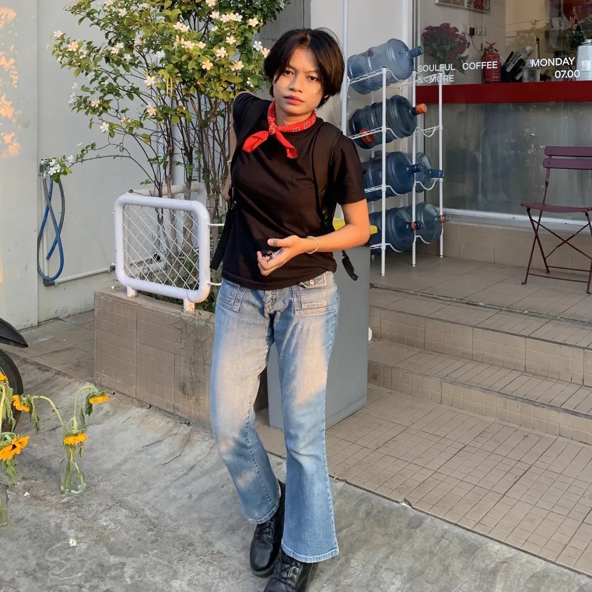 kanovalee's tweet photo. [QUEER FRIENDSHIP APPLICATION]

name: anov
age: 25
occupation: adalah
zodiac: 🦂
height: 164 km
hobby: reading, cycling, workout
fun fact: kalo jalan sama aku gabakal nyasar (pembaca maps sekali lihat) https://t.co/qebEMrmSTK