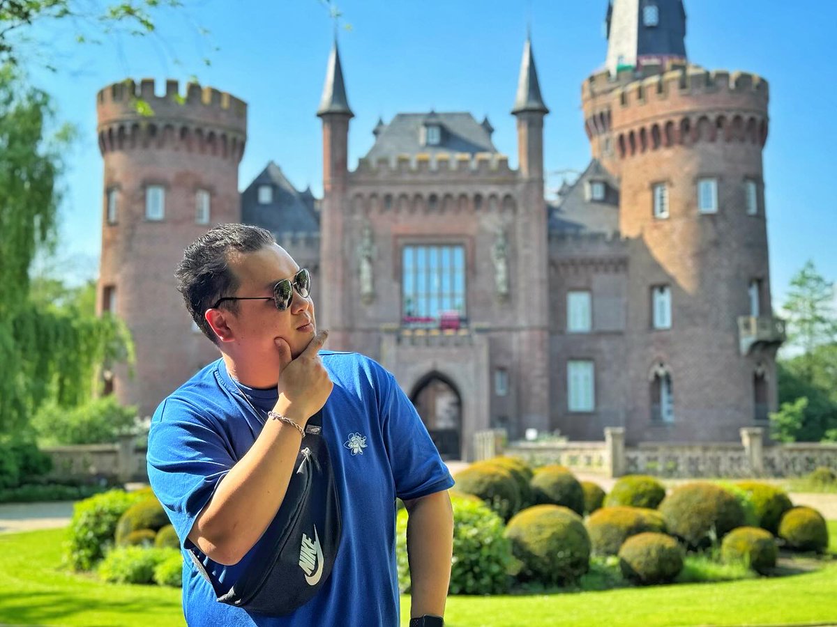 HarmonyNeudzsa's tweet photo. Castle https://t.co/jKzwrdqlGy