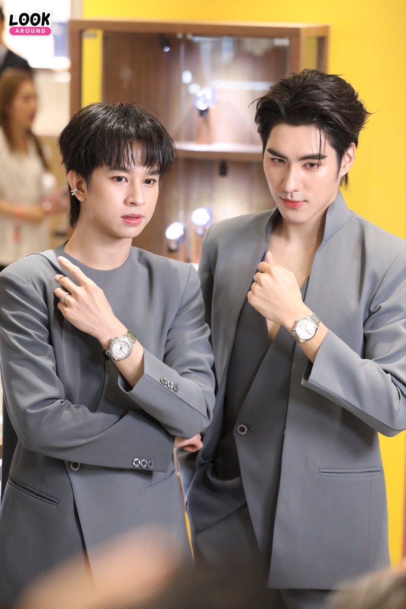 LookAround_TH's tweet photo. “ปีเตอร์แพน- ฟลุ้ค” ในงาน “TIME &amp; TREASURES”⌚️✨

#peterpanfluke #เจ้าแก้มก้อน
#peterpanzz_w #fluke_natouch
#TimeAndTreasures #CentralChidlom https://t.co/QtlReNmOFo