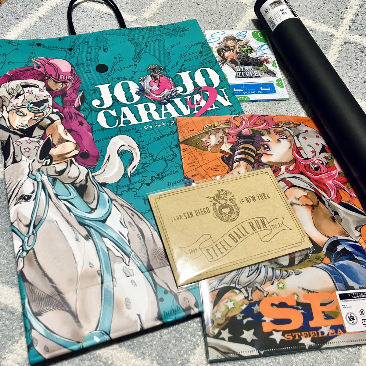 azukko107's tweet photo. 散財した。満足🏇 https://t.co/6vmNPihVkH