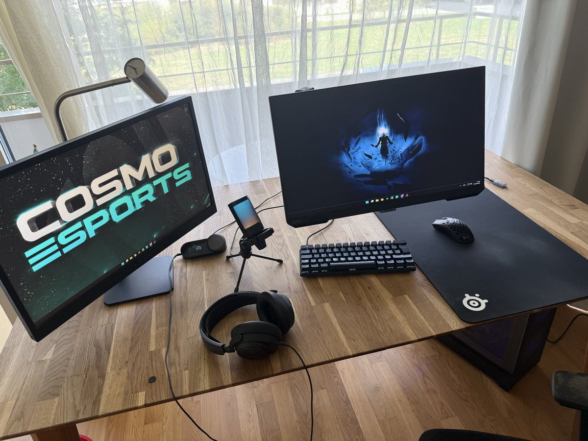 AbulakFN's tweet photo. Rate my Setup ?/10 https://t.co/lEJIyXYyaE