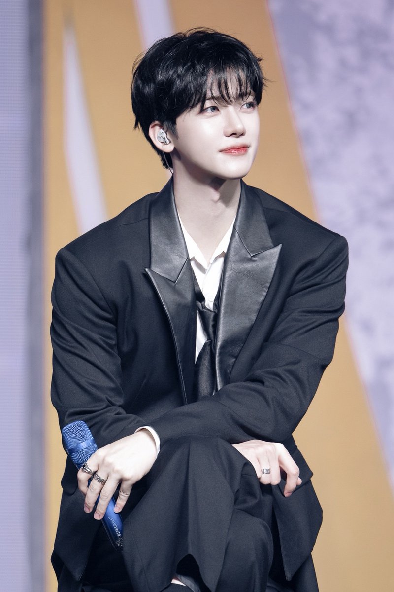 SMTrueThailand's tweet photo. 💚🐰 #JAEMIN 🐰💚

❝ สวัสดีครับ ผมน้อง JAEMIN ครับ ❞

❝ ผมรู้สึกดีใจมากที่ประเทศไทยได้เป็นประเทศสุดท้ายของทัวร์นี้ครับ เพราะพวกเราได้มาประเทศไทยตั้งแต่เด็ก ๆ ก็เลยรู้สึกดีมาก ๆ ครับ ❞

❝ NCTzen คะ~ ทำไม NCTzen สวยจังเลยคะ ❞

❝ ผมรู้สึกมีความสุขมากที่ได้มีโอกาสมามอบความสนุกให้กับทุกคนในประเทศไทยที่ผมชอบแบบนี้ครับ ❞

❝ ที่นี่น่าจะเป็นฮอลล์ที่ใหญ่สุดในทัวร์นี้เลยครับ แล้ว 3 รอบการแสดงเนี่ย นอกจากที่เกาหลีก็ไม่มีแล้วนะครับ การที่การแสดงเกิดขึ้นได้สำเร็จแบบนี้เป็นเพราะ NCTzen ชาวไทยทุกคนเลยนะครับ ❞
⠀
💥 𝐒𝐎𝐋𝐃 𝐎𝐔𝐓 💥 𝟐𝟎𝟐𝟔 𝐍𝐂𝐓 𝐉𝐍𝐉𝐌 𝐅𝐀𝐍𝐌𝐄𝐄𝐓𝐈𝐍𝐆 𝐓𝐎𝐔𝐑 [𝐃𝐔𝐀𝐋𝐈𝐓𝐘] # 𝐁𝐀𝐍𝐆𝐊𝐎𝐊
⠀⠀
🕶️ 𝟑 รอบการแสดง :
⠀
⠀⠀𝟕 สิงหาคม 𝟐𝟎𝟐𝟔 (ศุกร์)
⠀⠀𝟖 สิงหาคม 𝟐𝟎𝟐𝟔 (เสาร์)
⠀⠀𝟗 สิงหาคม 𝟐𝟎𝟐𝟔 (อาทิตย์)
⠀
🪞 สถานที่ :
⠀
⠀⠀อิมแพ็ค อารีน่า (𝐈𝐌𝐏𝐀𝐂𝐓 𝐀𝐑𝐄𝐍𝐀)

📸 ภาพทั้งหมด :
⠀
⠀⠀https://t.co/qcjRfhlebI
⠀
#NCTJNJM #DUALITY #NCTJNJM_DUALITY
#NCTJNJM_FANMEETING_TOUR
#NCTJNJM_FANMEETING_TOUR_DUALITY #BANGKOK
#SMTrue