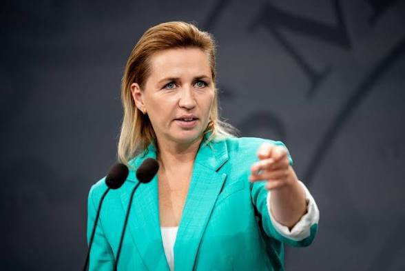 _MegaPolitics's tweet photo. Breaking:

Denmark says It will sign defense pact with China and Russia to protect Greenland from the US https://t.co/WuAq7LX0oq