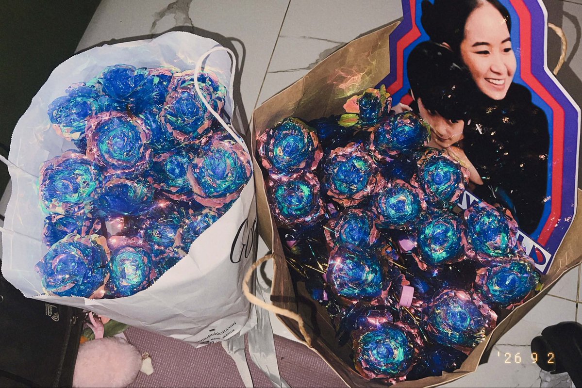 capeathworld's tweet photo. Lahat ng winners po here may flower lightstick🫶💜 https://t.co/3XJtdE4A28