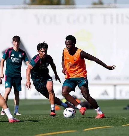 Mario___RM's tweet photo. La semana que viene contra el Inter:

- Arda Güler sancionado.
- Camavinga sancionado.
- Bernardo Silva sancionado.
- Thiago Pitarch lesionado.
- Tchouameni lesionado.

José Mourinho lo va a hacer. https://t.co/SHMTanvptB