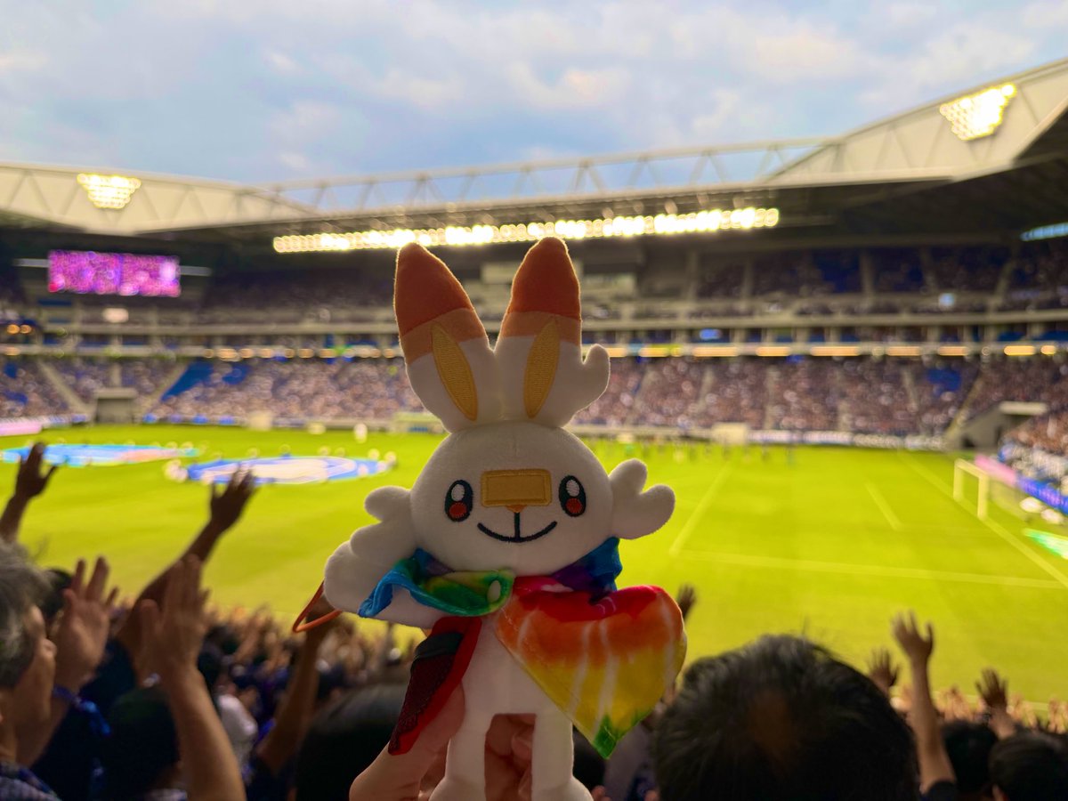 guurapan's tweet photo. はじめてのサッカー⚽️サッカーといえばヒバニー！服はフェス仕様である。笑 https://t.co/PDEXpLhYgc
