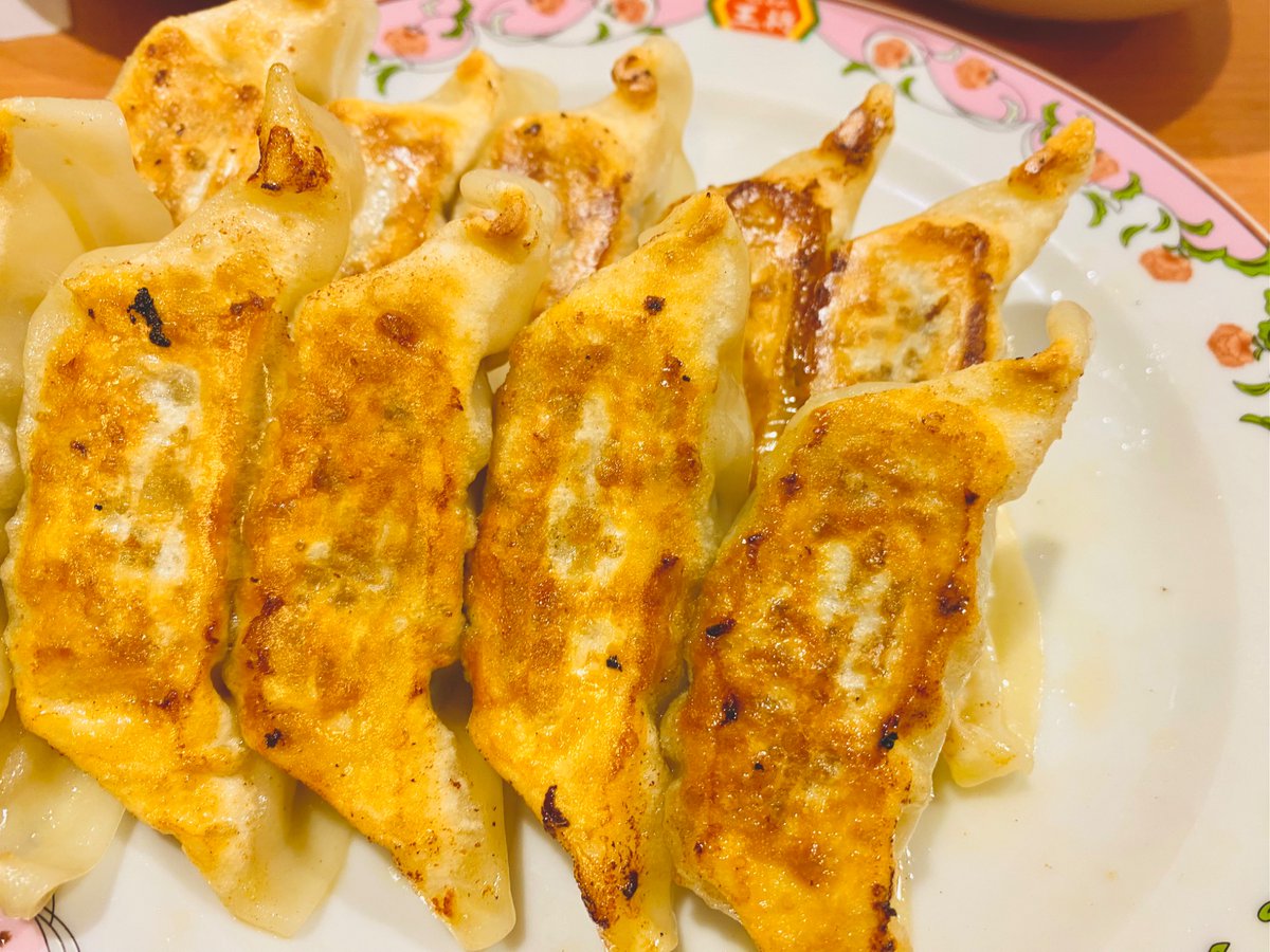 roootesan's tweet photo. 夏限定らしいんだけど、餃子の王将の「大葉餃子」がめちゃ美味いから終わる前に食べてみて🥟 https://t.co/URURQa0vD3