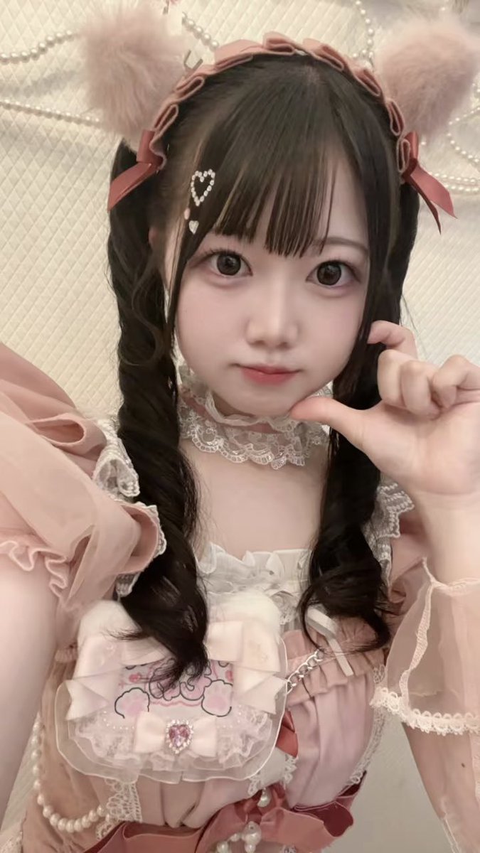 moa__nyan__'s tweet photo. おきゅいん！🎀♡‧₊˚
髪の毛ぷるんぷるんだよ〜〜！！

#コンカフェ #広島コンカフェ https://t.co/K2sYluQMV2