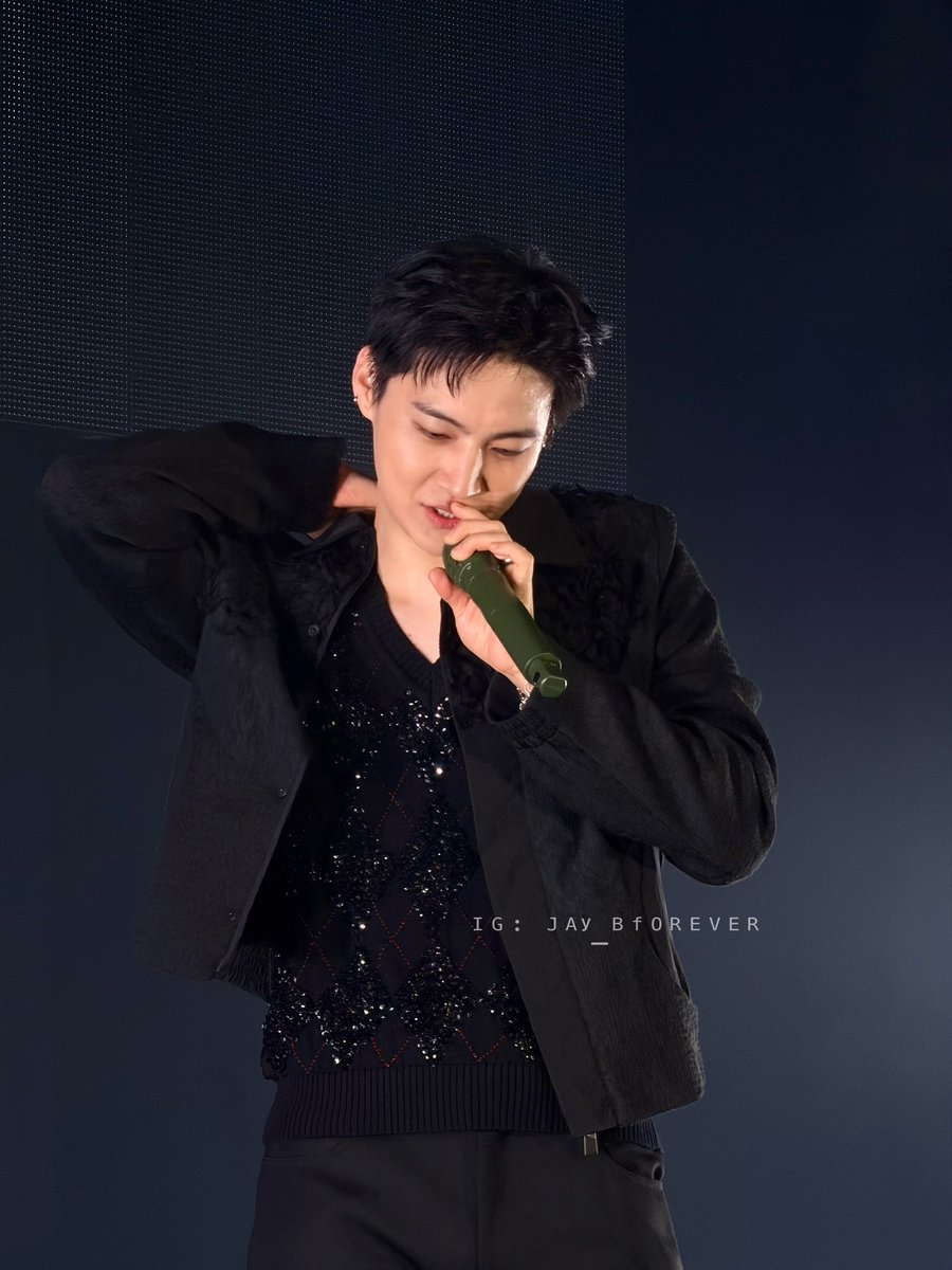 Extra_extraxx's tweet photo. หล่อเกินต้าน 🔥

#JAYB #제이비 #528Hzjp
#2026tape_roots_tokyo
@defjaybkr https://t.co/RDVdOpsN8e