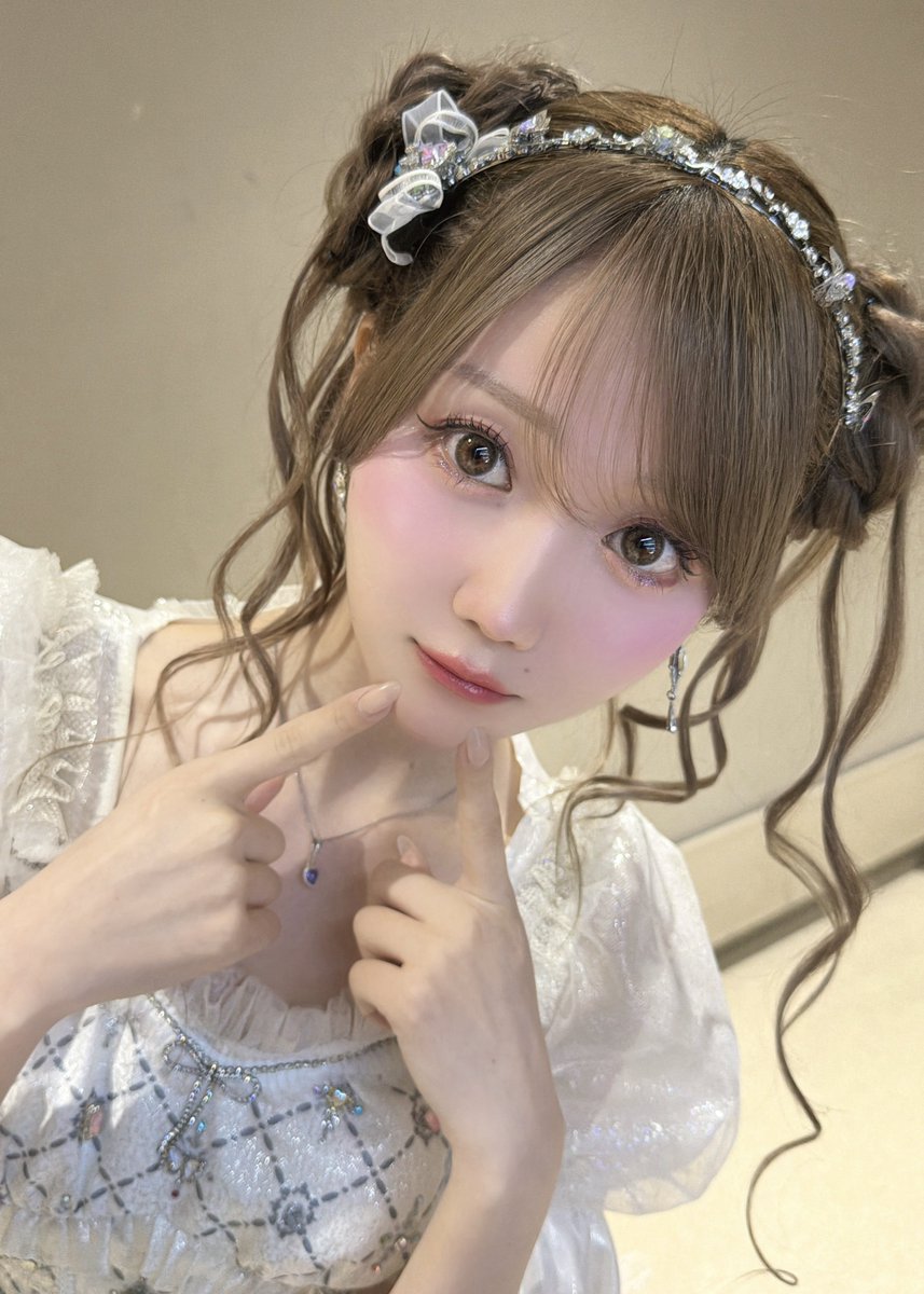 otani_emiri's tweet photo. サンリオスペシャルライブ
ありがとうございました ૮˃̵֊ ˂̵ ა🤍

シナモンくんに会えて、
みんなに会えて、幸せだった👼🏻🪽

プッカモリヘアだよ〜♪かわいい〜？₊˚✧ https://t.co/weTWyGKqGy