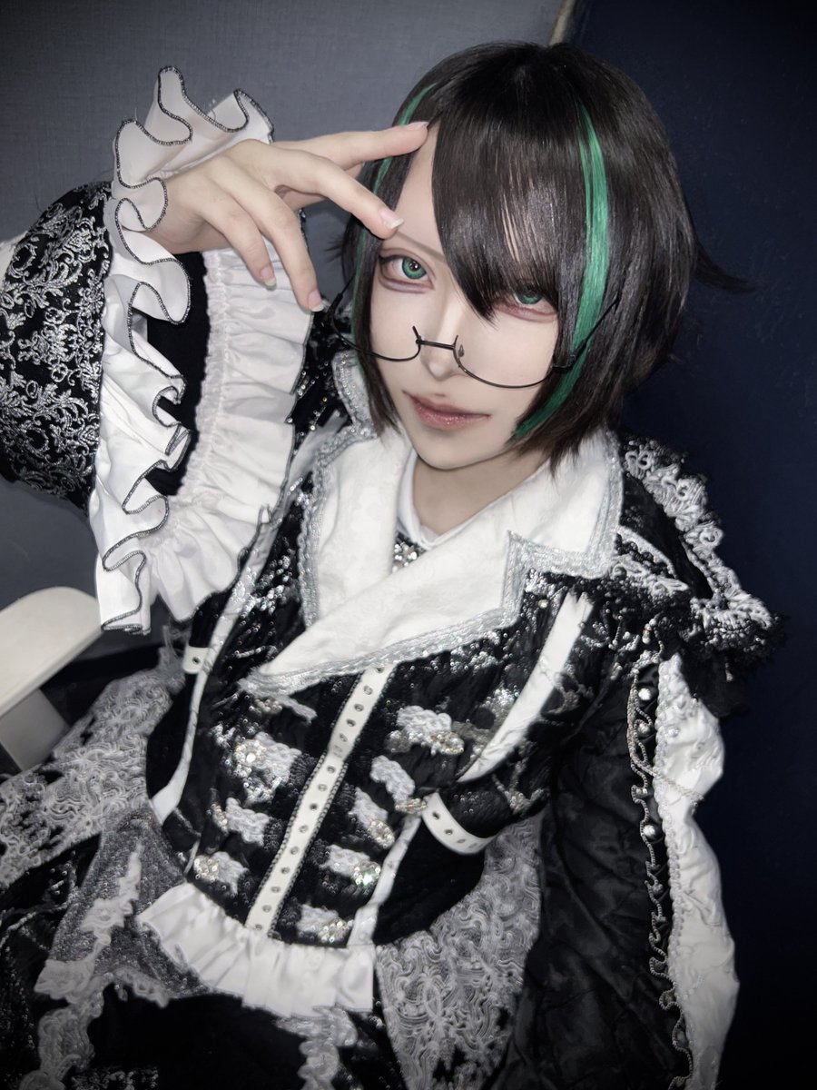 zero__doro's tweet photo. 奪い取る だって大好きなだけ https://t.co/eZmSuFlqiw