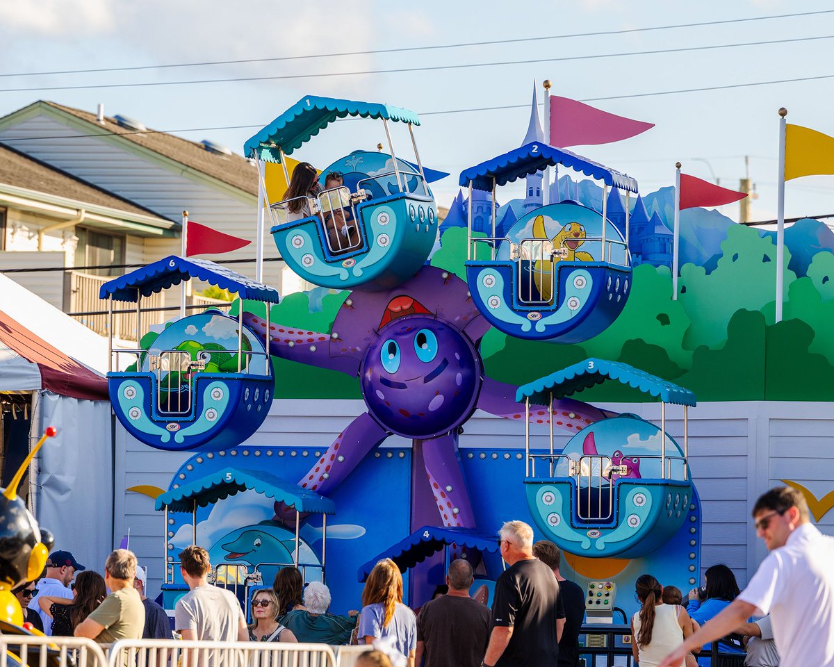 _FantasyIsland_'s tweet photo. Summer fun is still going ’round at Fantasy Island! ☀️🎡 Rides are open daily through September 7. https://t.co/2E7NPiac6x