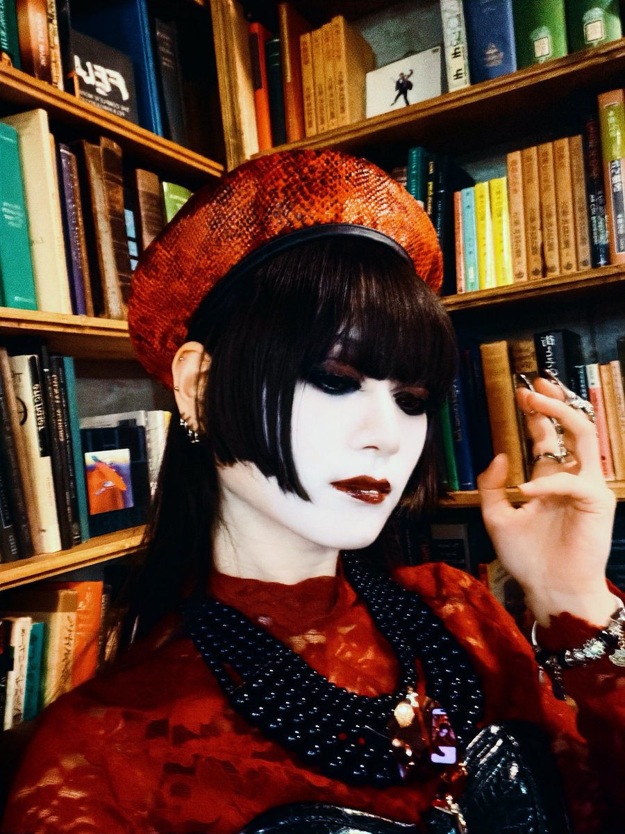 alonza_schwarz's tweet photo. ๅ่่กใฟใใใช่ตคใๅขๆฎใใฆๆฌฒใใใใฎใงใ๐ฉธ
#gothstyle #gothfashion #gothgirls #goth #ใดในใญใช https://t.co/gnABSWr4cv