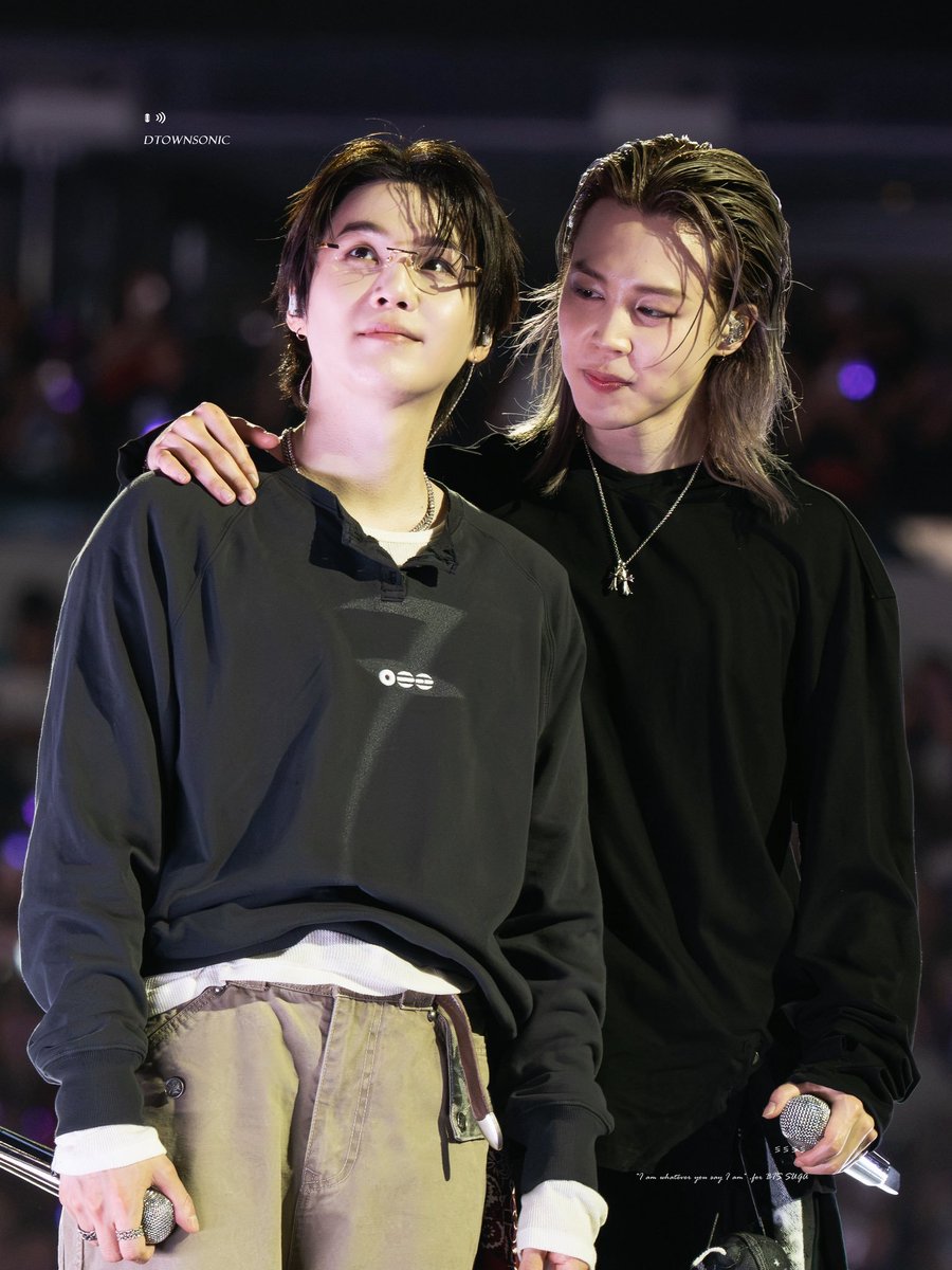 starryjimini's tweet photo. YOONMIN HDS?? FOR FREE??? IN THIS ECONOMY??? https://t.co/ebNM7dHhH8