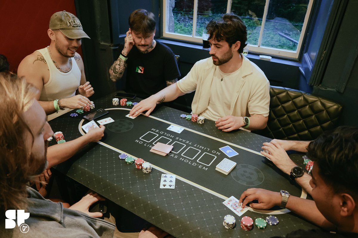 cstldao's tweet photo. 21 players. ZK poker faces. Questionable risk management. ♠️🏰

Poker night at the castle.

hosted by - @Shur1kenN @DavidPopa55

@superteamIE https://t.co/dyXUNOjR1G
