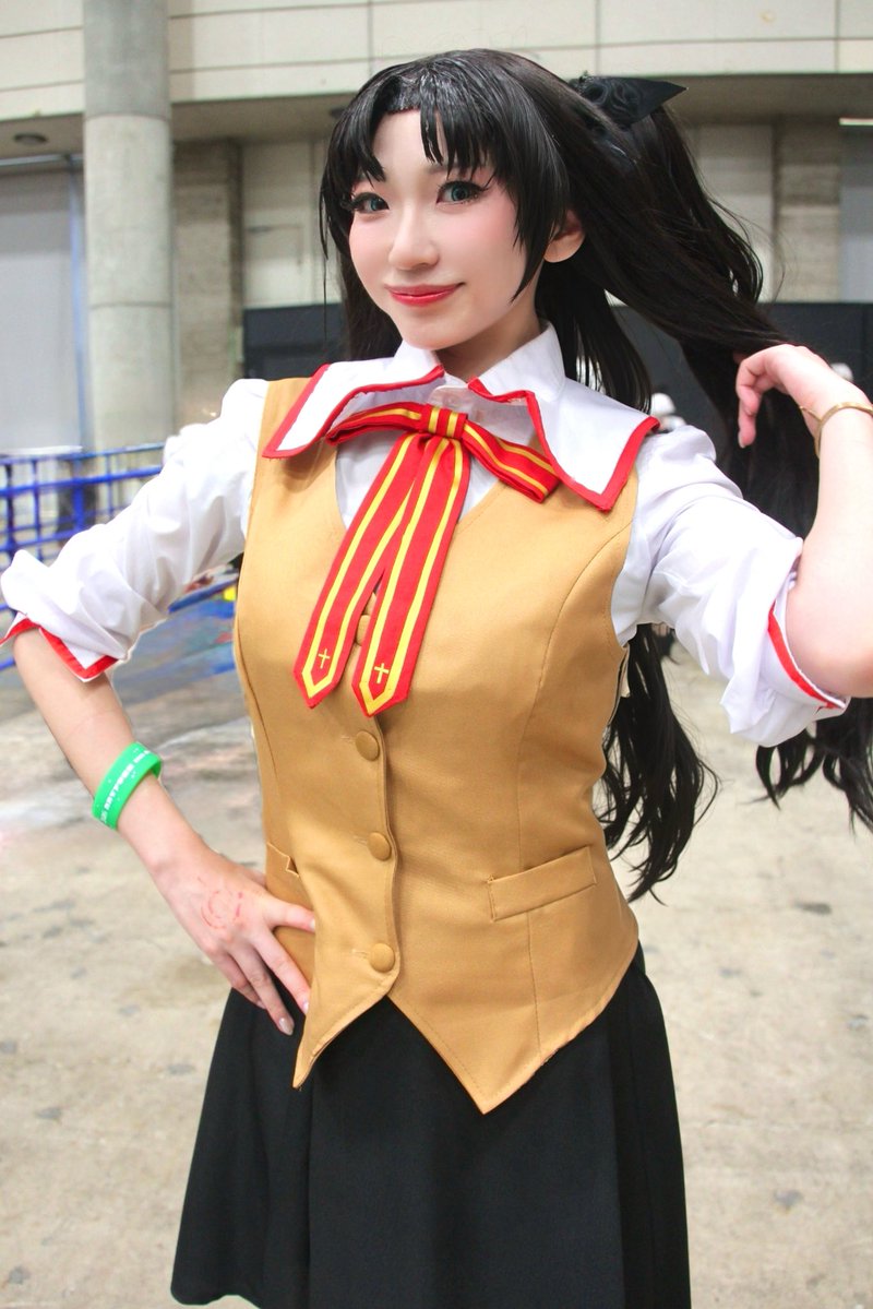 sssugar0412's tweet photo. ꙳Cosplay
Fate/stay night

遠坂 凛

『遠坂家当主として――
常に余裕を持って優雅たれ、ってね？』

📷:スズ太郎さん（@todaysluckys ）
✦・┈┈┈┈┈┈┈┈┈┈┈┈┈┈┈・✦
#FGO周年 https://t.co/96Qyx9dWHf