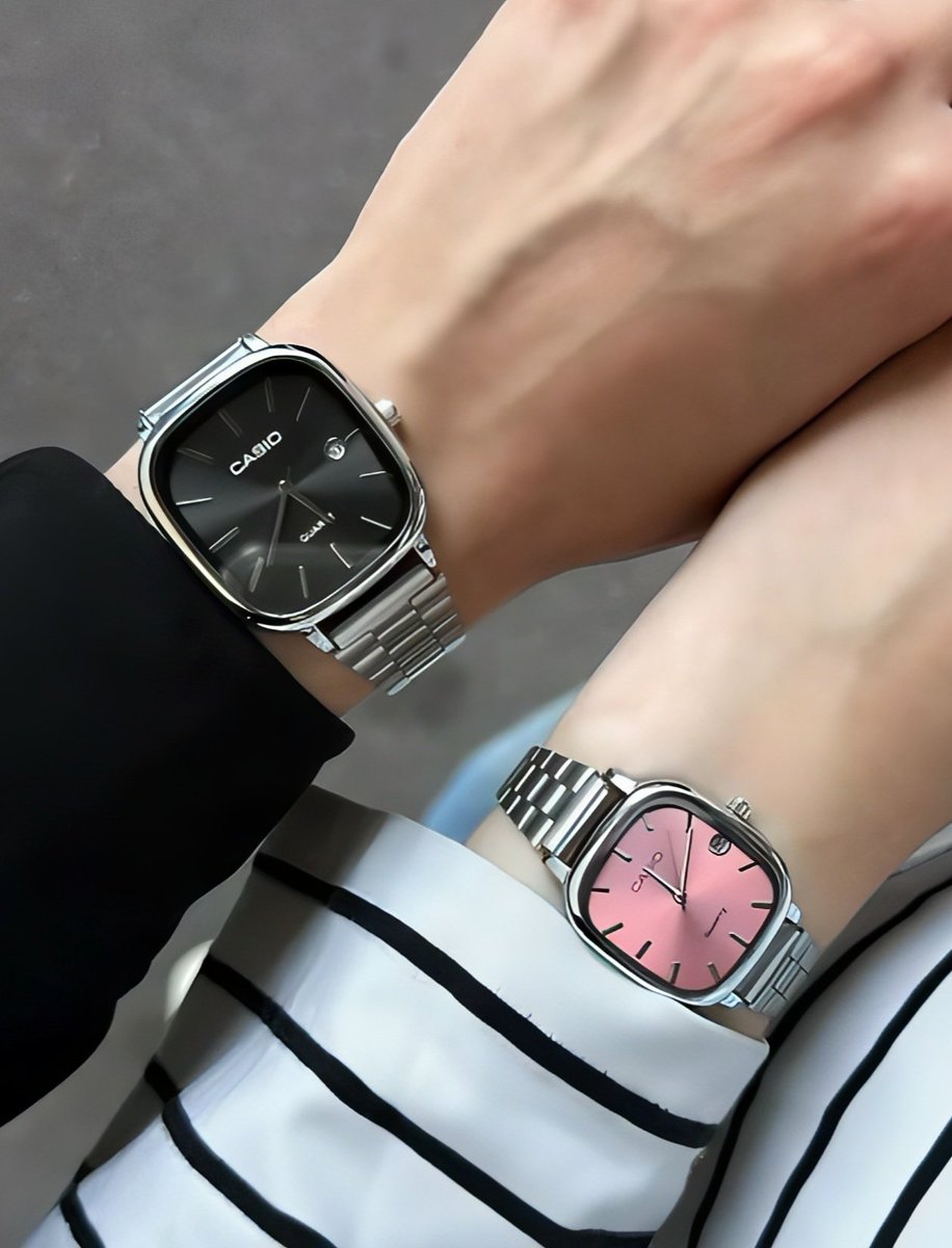 suopca's tweet photo. EHH CAKEP BENER JAM TANGAN CASIO BUAT COUPLE GINI 🖤🩷 https://t.co/XUX6KZc31p
