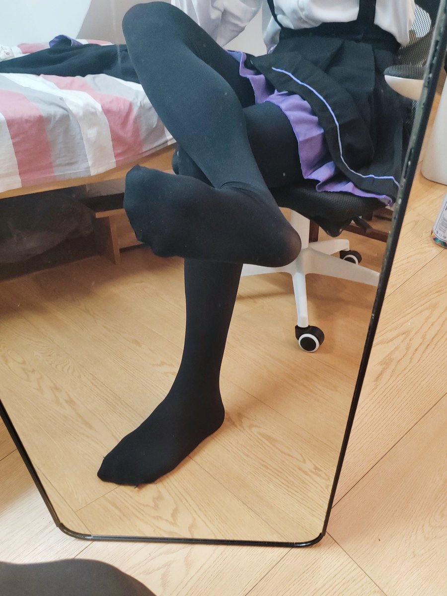 ynchn194546's tweet photo. #男娘 #伪娘 #黑丝 https://t.co/wix1b0rtgf