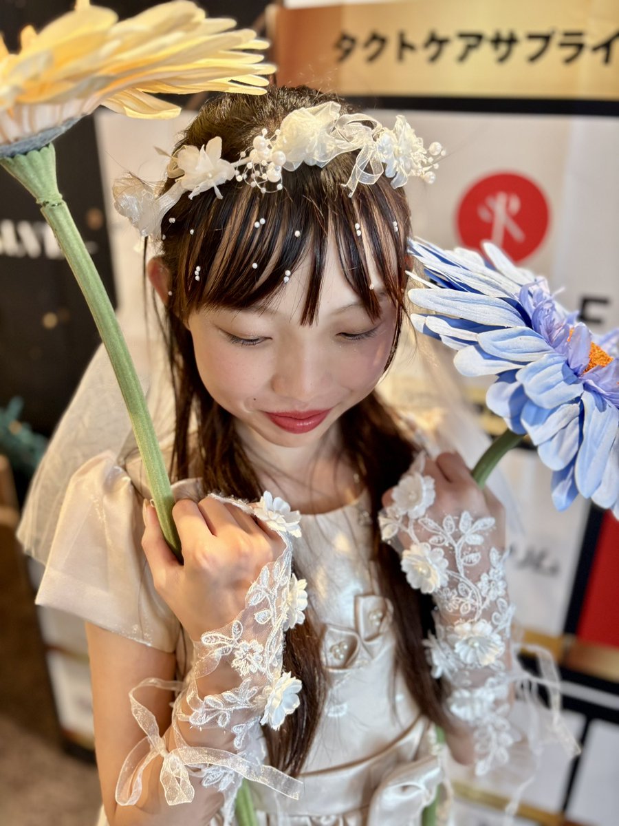 me1na04's tweet photo. 💍The Wedding Crown2026👑
出演させていただきました♡
#めいな #キッズモデル #ランウェイ https://t.co/2Jvq7rqD1g