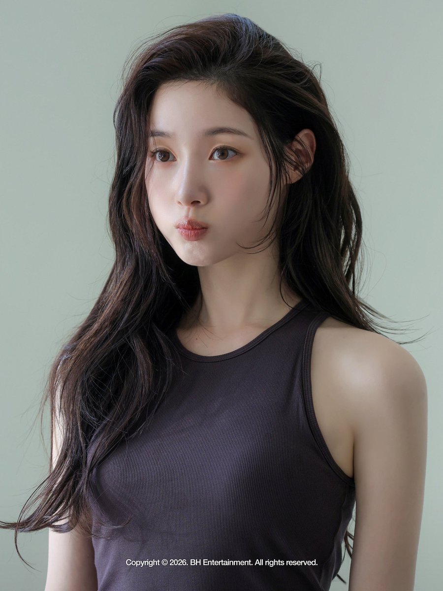 jcyfiles's tweet photo. 260902 chaeyeon x vuori behind 📸

#정채연 #JungChaeyeon https://t.co/O7amDLZ0T9
