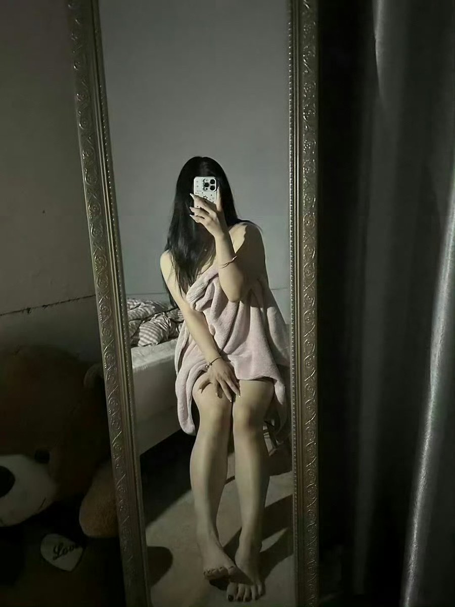 USASurvivalist's tweet photo. 能把手伸进你的衣服里吗？想摸摸你的良心大不大？ #南宁 https://t.co/sbjiRygMPe