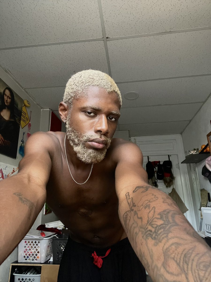 Iaculus_Ias's tweet photo. want…more…tattoos…

ugh 🖤 https://t.co/SydjXvDMvn