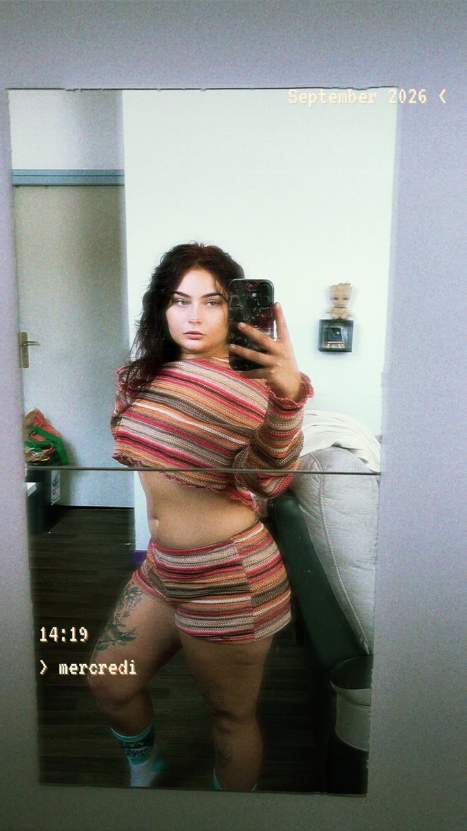 chanoulife's tweet photo. Bonne journée X 😛👅🫦 https://t.co/JWl56ZYyT7