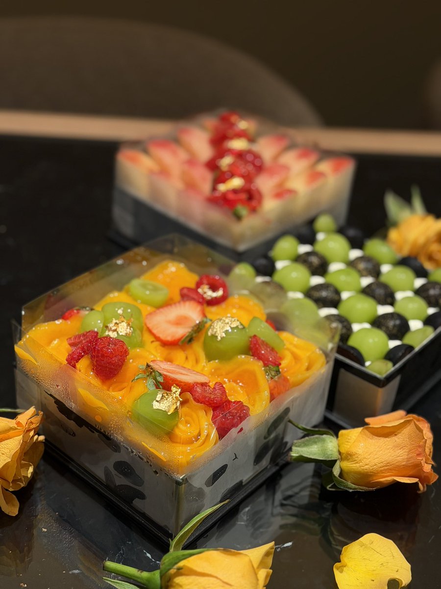 torippi_jp's tweet photo. 友人の誕生日祝いに連れてきてあげた。
やはりétéは格別ですね。 https://t.co/d3P3NLV5Vl