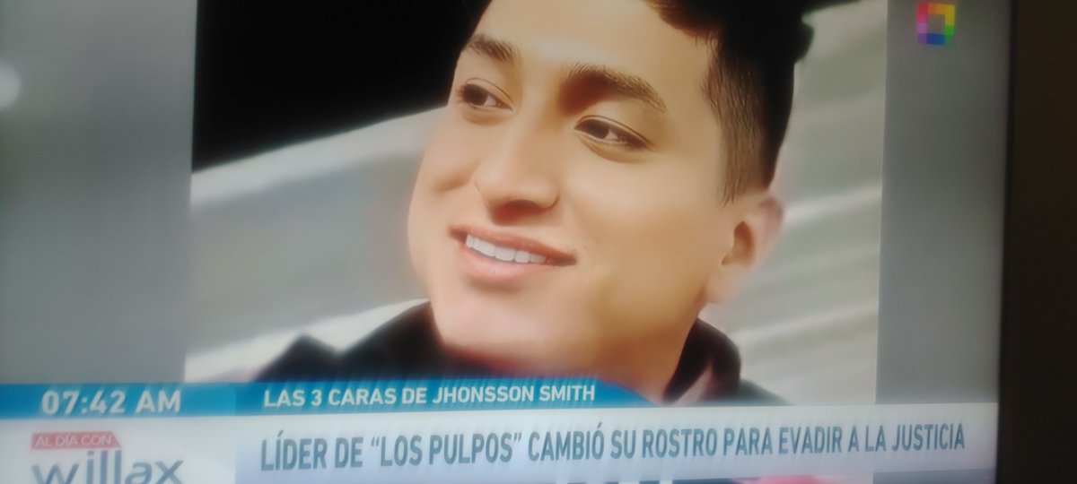 DiegoManarelli2's tweet photo. POR QUÉ LA PRENSA MALDITA  BETO ORTIZ JULIANA OXENFORD ROSA MARÍA PALACIOS NO DICEN QUE LA PRESIDENTA DEL PODER JUDICIAL @Poder_Judicial_ JANETH TELLO FUE  QUIEN LIBERÓ EL AÑO PASADO AL TERRIBLEMENTE  LÍDER DE LOS PULPOS MÁS  CONOCIDO JOHNSSON SMITH..NO LE IMPORTÓ  LA CANTIDAD DE DELITOS CRÍMENES EXTORSIONES ..NO LA INFELIZ LO LIBERÓ Y EL TIPEJO SIGUIÓ DELINQUIENDO.. JANETH TELLO DEBE SER DESTITUIDA DE DU CARGO @JNJPeru