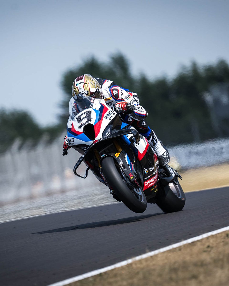 BMWMotorradWSBK's tweet photo. Petrux was back alongside Miguel for Round 8 at Donington Park, as both riders put the power down in front of the teams home crowd! #WheelieWednesday

#WorldSBK #WeAreROKiT #M1000RR
@WorldSBK | @ROKiT | @BMWMotorradMoSp https://t.co/zbZm38MSUf