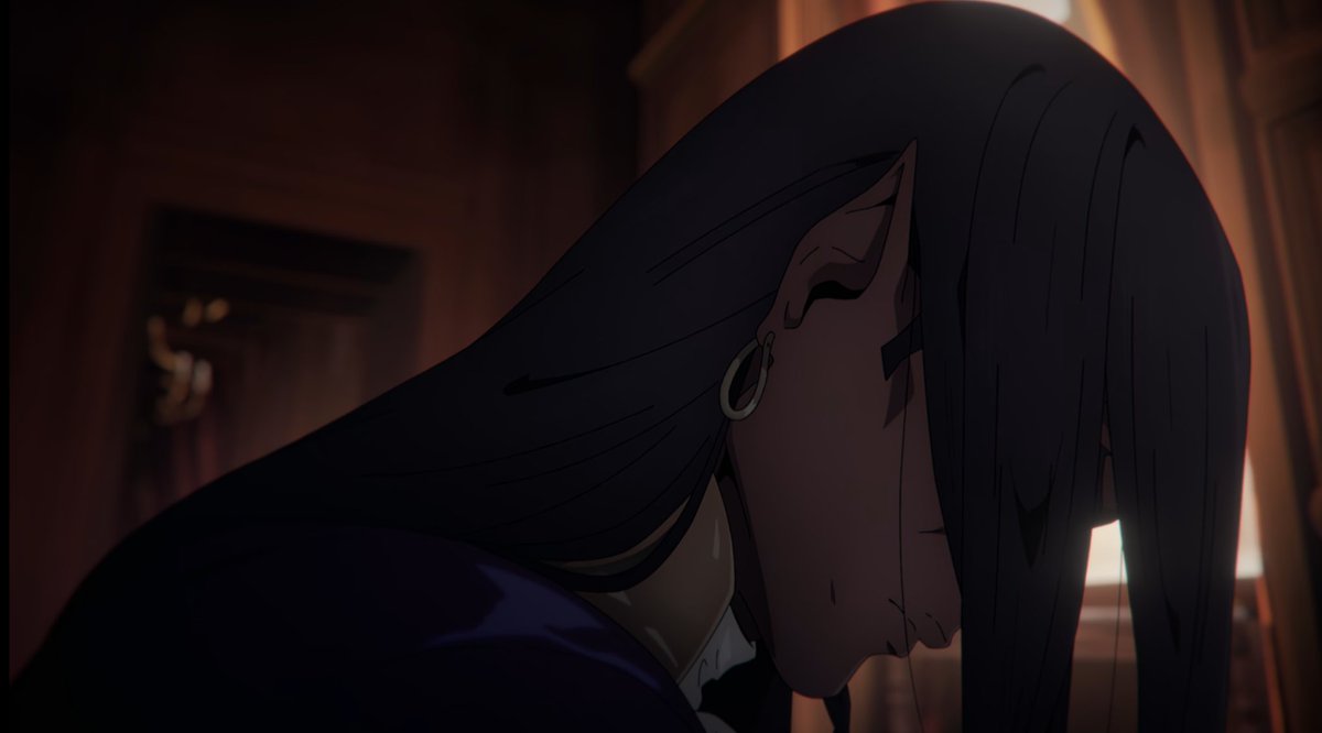 Fefuzaka's tweet photo. In my opinion it's criminal that they didn't somehow make snake earring more clear in this scene. It's one of rare scenes where Olrox's right side of ear shows. Them not using this rare opportunity to show that Olrox's right earring is snake is crime. 
#castlevanianocturne #Olrox https://t.co/RVasvRLYu9