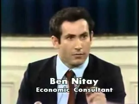 The_Unaposter's tweet photo. @cncrnd_cnsrvtv @HormuzLetter There's only like 30 guys in the world who want this war. One of them who was keen to sell it as long as 45 years ago looks weirdly familiar, can't figure out where I know his face from... https://t.co/ljtxplvwCi