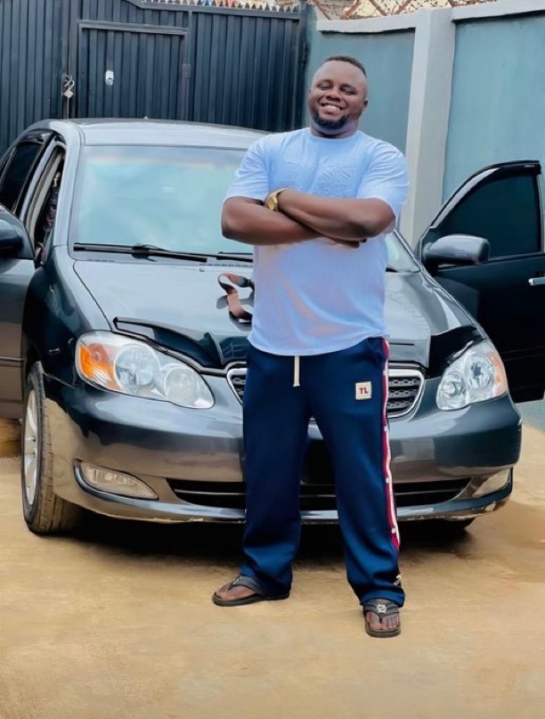 NigeriaStories's tweet photo. Young man was unalived by an angry mob in Ibadan, Oyo State after he accid£ntally hìt someone with his car https://t.co/0N9v5e5rz3