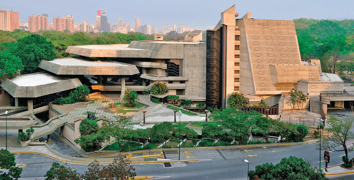 TonyFrangieM's tweet photo. @kunley_drukpa Before Singapore, there was 20th century Venezuelan brutalism: https://t.co/R4R5L876uu