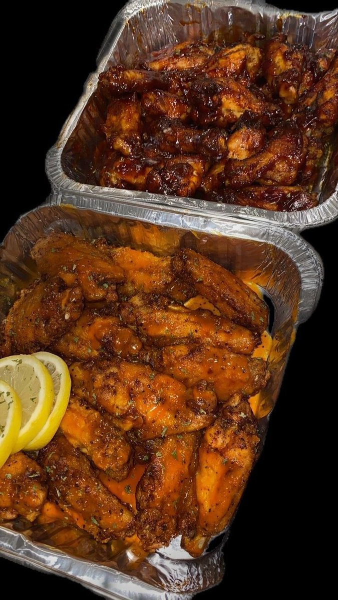 bossbabejass's tweet photo. Wings Wednesday’s 😍 https://t.co/5zHb2KjzvC